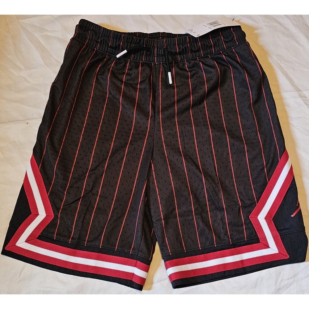 NWT Jordan Kid's Air Diamond Shorts Black/Red/White Size Large